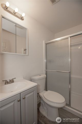 5302 E N Street, Tacoma, WA 98404