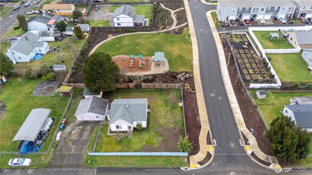 5302 E N Street, Tacoma, WA 98404