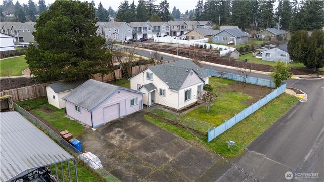 5302 E N Street, Tacoma, WA 98404