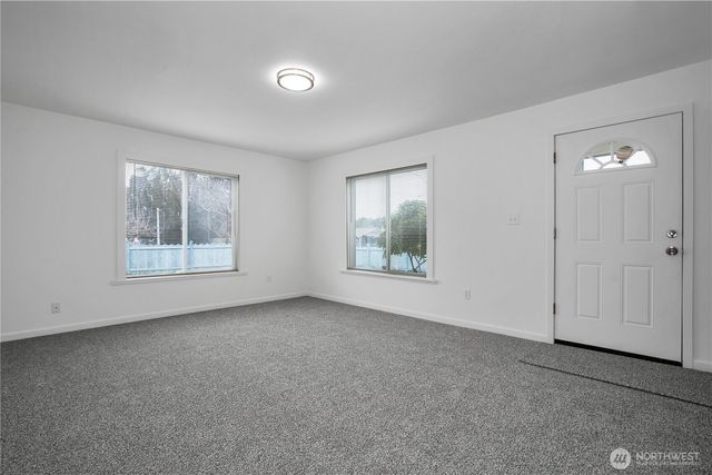 5302 E N Street, Tacoma, WA 98404