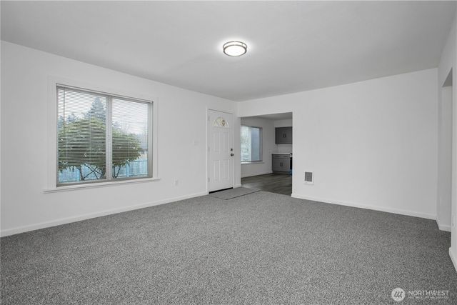 5302 E N Street, Tacoma, WA 98404