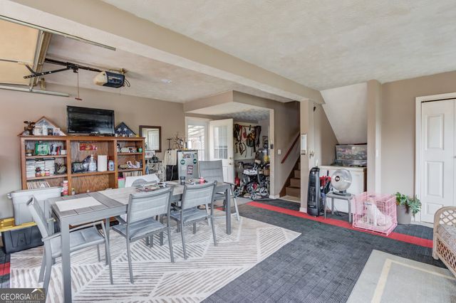 1521 Hunters Cove, Auburn, GA 30011