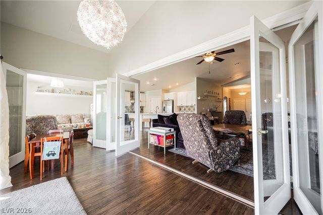 10246 Mountain Majesty Street, Las Vegas, NV 89131
