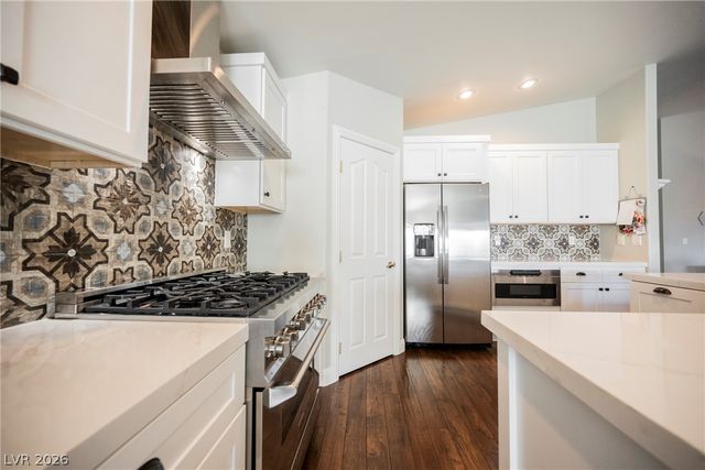 10246 Mountain Majesty Street, Las Vegas, NV 89131