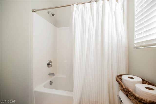 10246 Mountain Majesty Street, Las Vegas, NV 89131