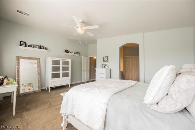 10246 Mountain Majesty Street, Las Vegas, NV 89131
