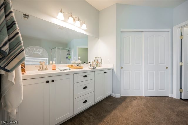 10246 Mountain Majesty Street, Las Vegas, NV 89131