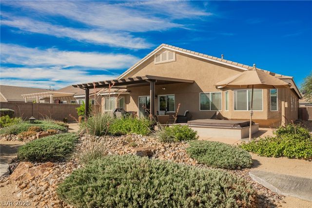 10246 Mountain Majesty Street, Las Vegas, NV 89131