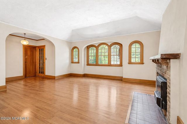 400 Grassmere Avenue, Interlaken, NJ 07712