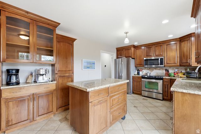 2052 E 3780 S, Millcreek, UT 84109