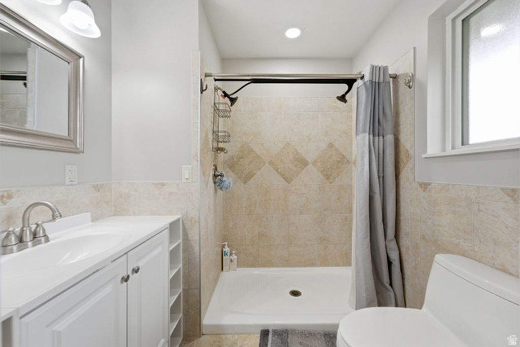 Image 18 of property listing at 2052 E 3780 S, Millcreek, UT 84109