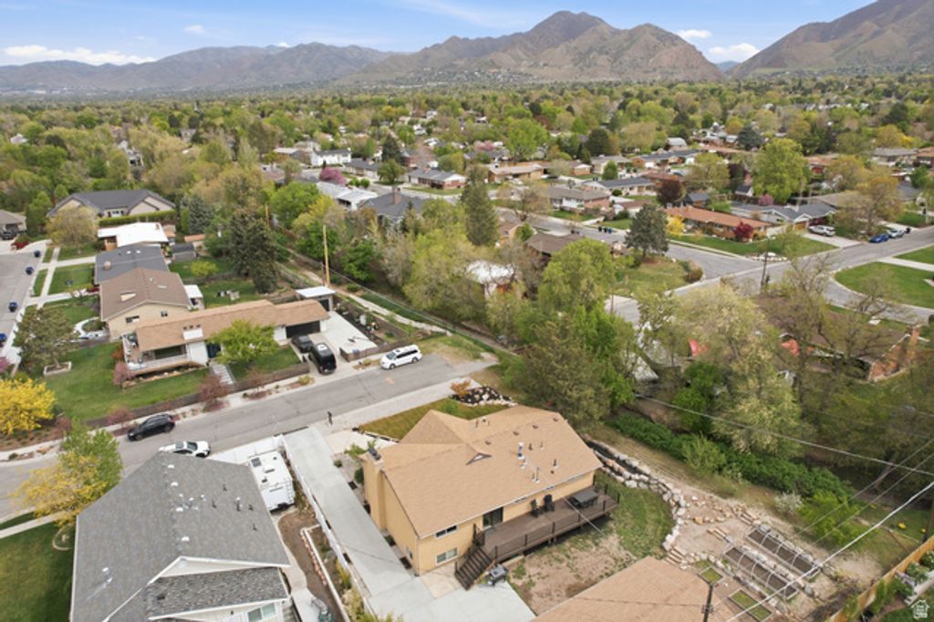 Image 45 of property listing at 2052 E 3780 S, Millcreek, UT 84109