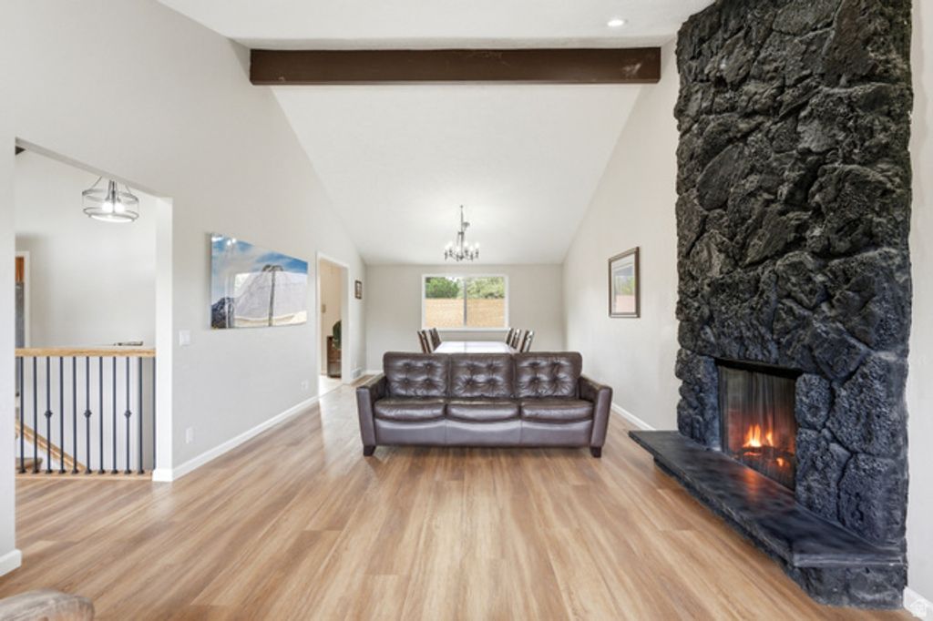 Image 10 of property listing at 2052 E 3780 S, Millcreek, UT 84109