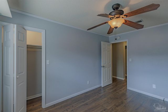 2700 Nandora Ave, Pensacola, FL 32526