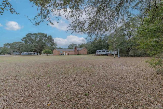 2700 Nandora Ave, Pensacola, FL 32526