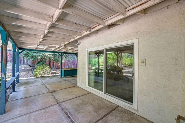 8163 Woodleaf Dr, Fair Oaks, CA 95628