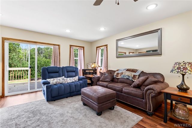 6551 Taylor Road, Hamburg, NY 14075