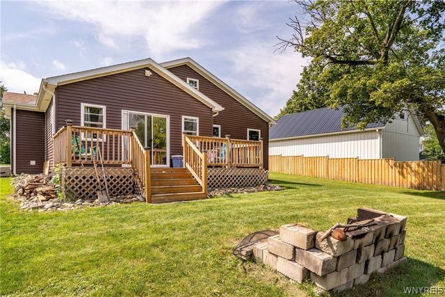 6551 Taylor Road, Hamburg, NY 14075