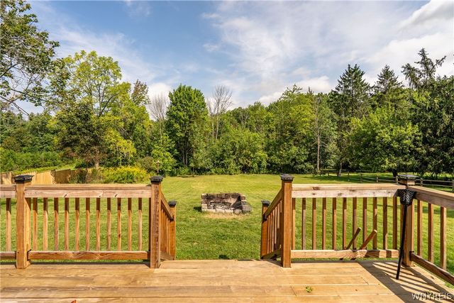 6551 Taylor Road, Hamburg, NY 14075