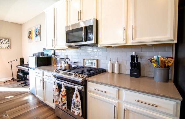 20022 Willenhall Way, Westfield, IN 46074