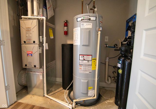 20022 Willenhall Way, Westfield, IN 46074