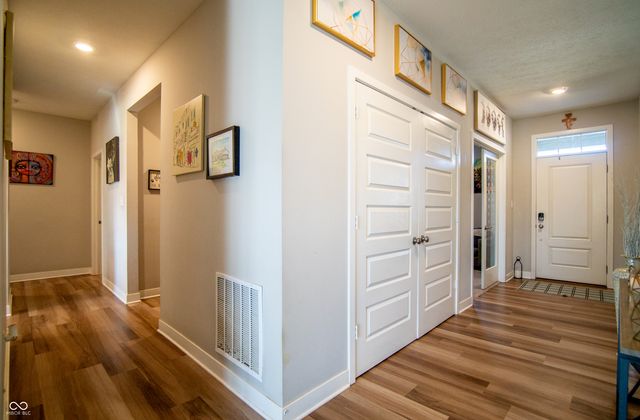 20022 Willenhall Way, Westfield, IN 46074