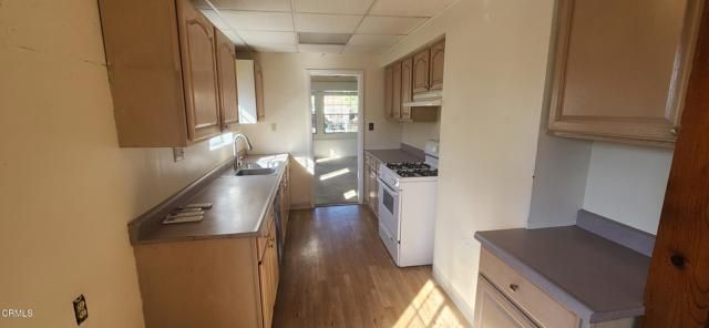 330 S Seaward Avenue, Ventura, CA 93003