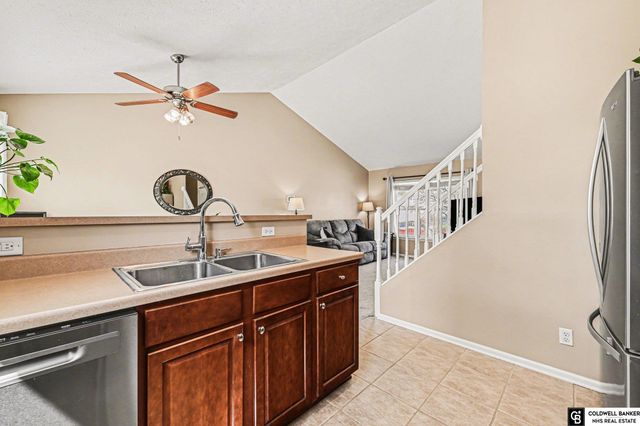 7816 S 159th Street, Omaha, NE 68136