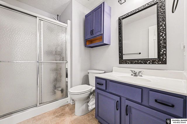 7816 S 159th Street, Omaha, NE 68136