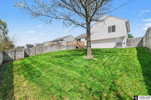 7816 S 159th Street, Omaha, NE 68136