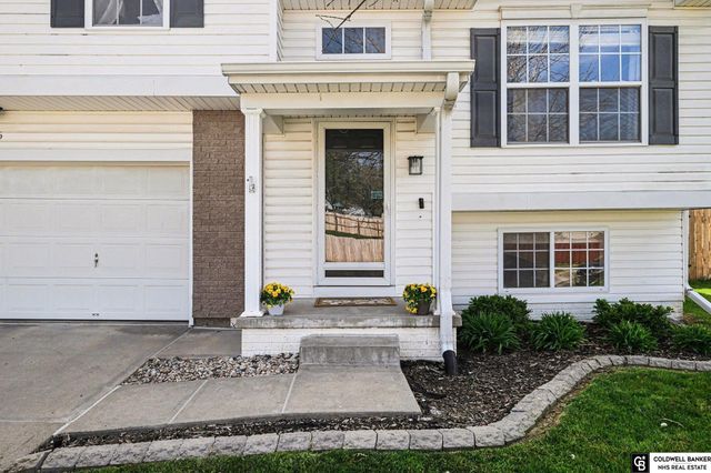 7816 S 159th Street, Omaha, NE 68136