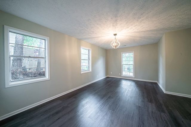 5833 Gleneden Drive, Columbus, GA 31907