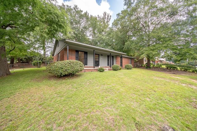 5833 Gleneden Drive, Columbus, GA 31907