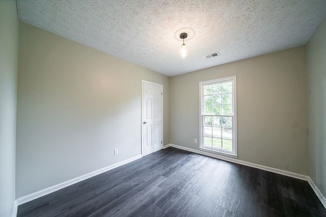5833 Gleneden Drive, Columbus, GA 31907