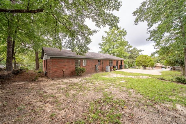 5833 Gleneden Drive, Columbus, GA 31907