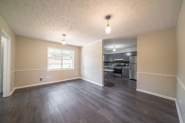 5833 Gleneden Drive, Columbus, GA 31907