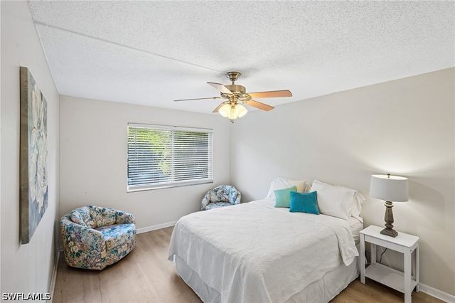 248 Palm DR 5, Naples, FL 34112