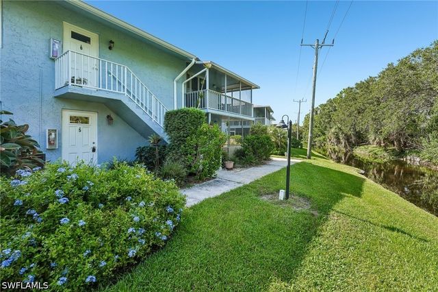 248 Palm DR 5, Naples, FL 34112