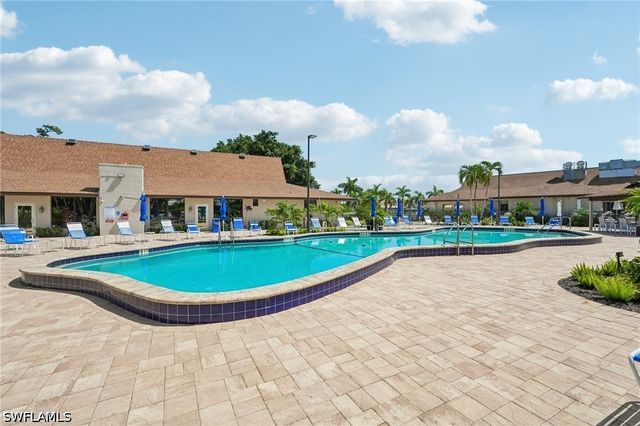 248 Palm DR 5, Naples, FL 34112