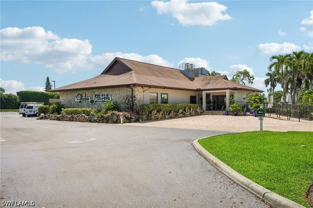 248 Palm DR 5, Naples, FL 34112