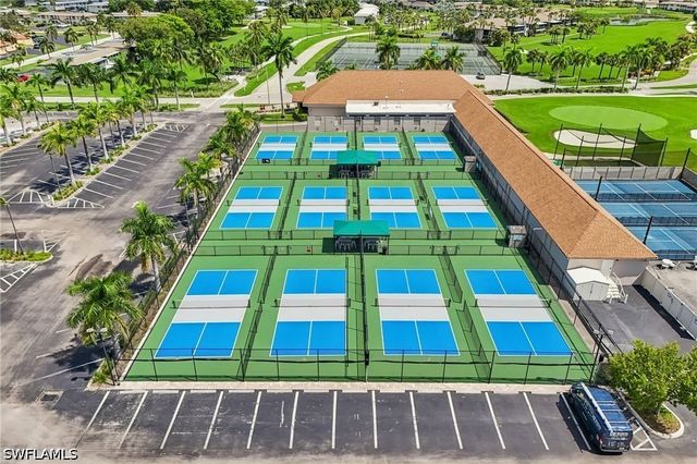248 Palm DR 5, Naples, FL 34112