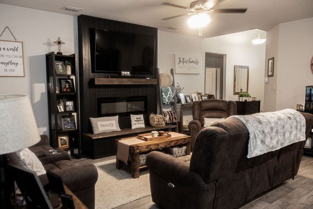 9700 Hickory Knob Drive, Fort Worth, TX 76108