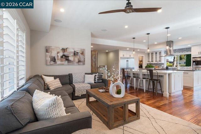 217 Weymouth Ct, San Ramon, CA 94583