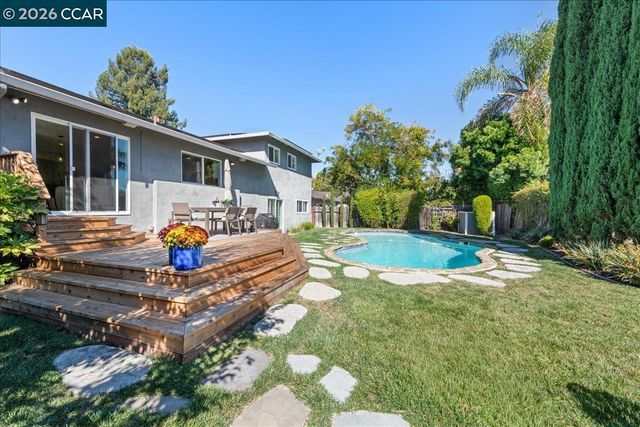 217 Weymouth Ct, San Ramon, CA 94583