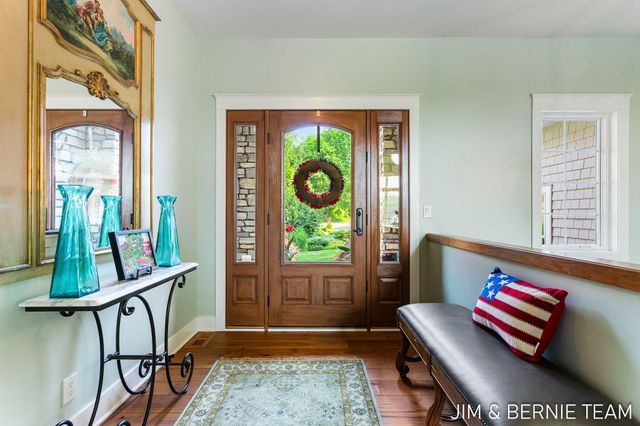 6332 Old Allegan Road, Saugatuck Twp, MI 49453