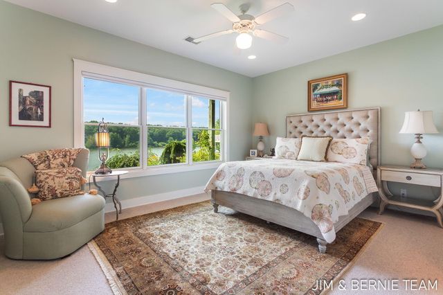 6332 Old Allegan Road, Saugatuck Twp, MI 49453