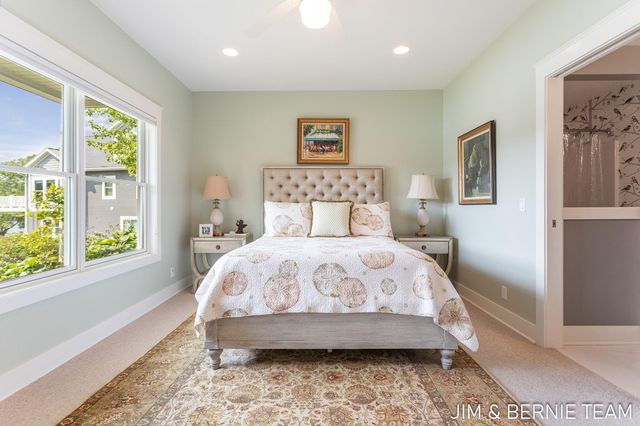 6332 Old Allegan Road, Saugatuck Twp, MI 49453