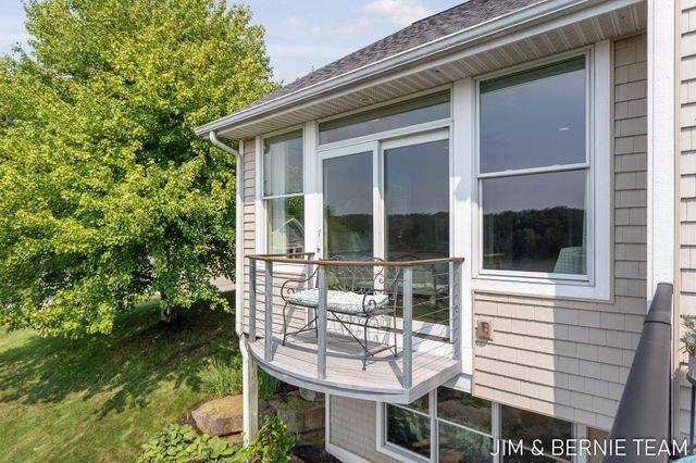 6332 Old Allegan Road, Saugatuck Twp, MI 49453