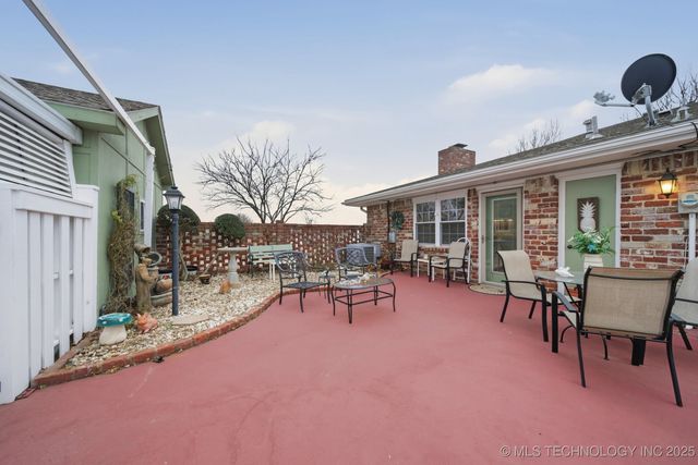 1433 Swan Drive, Bartlesville, OK 74006