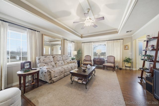 1433 Swan Drive, Bartlesville, OK 74006